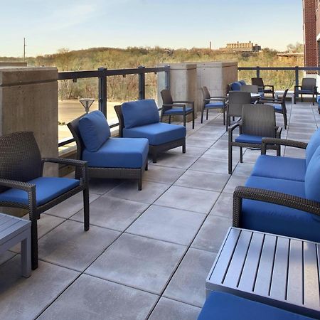Courtyard By Marriott Akron Downtown Exterior photo