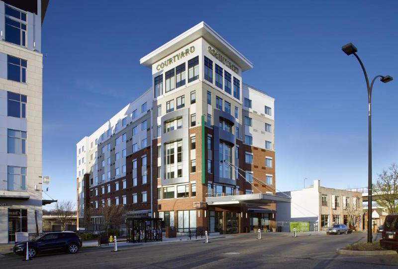 Courtyard By Marriott Akron Downtown Exterior photo